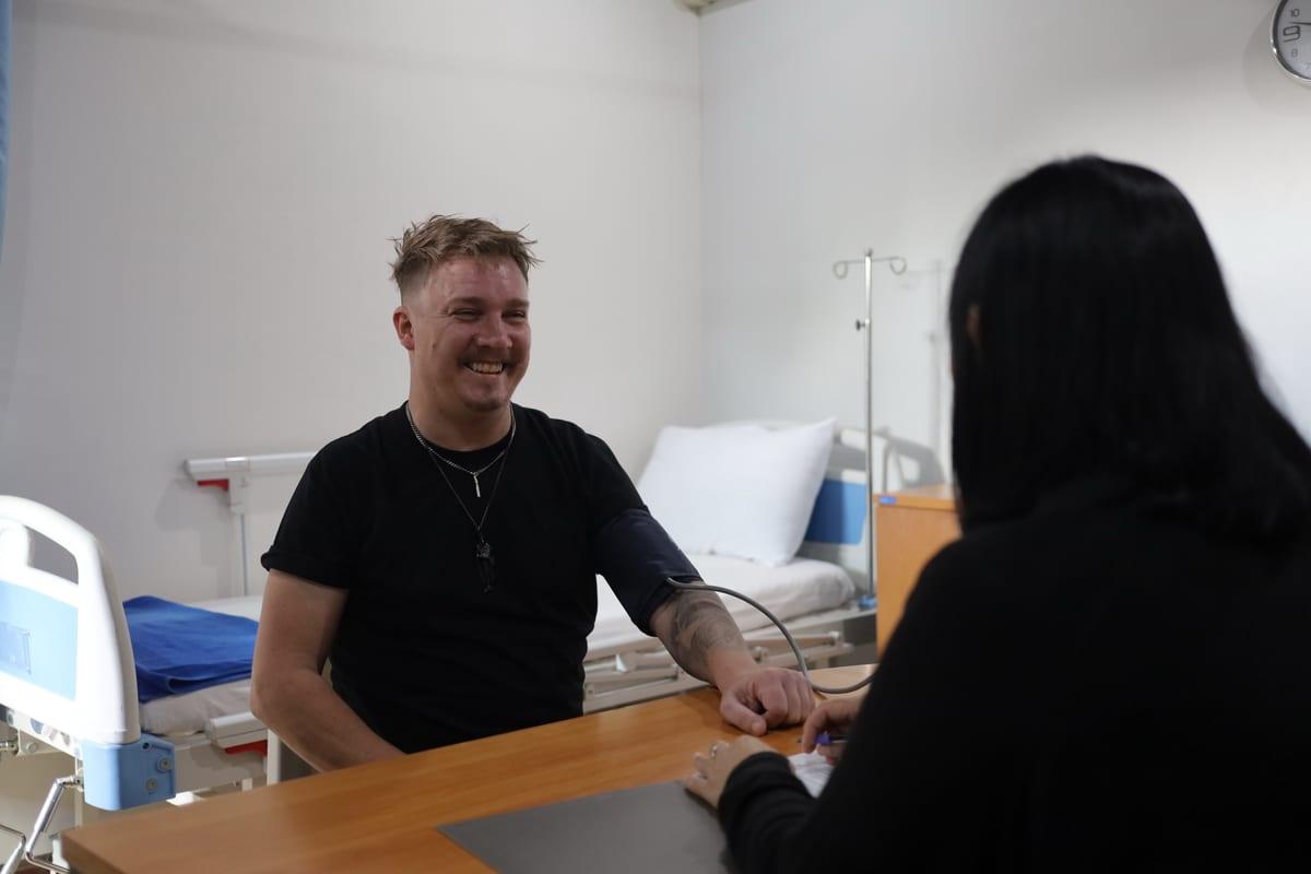 Medical assessment at Jintara Rehab Chiang Mai where the day-two workup reveals hidden liver and cardiac damage in high-functioning alcoholic presentations
