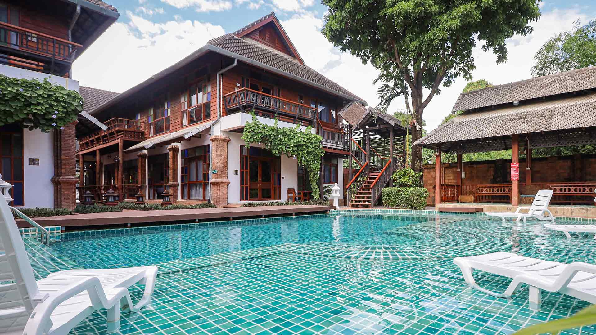 Jintara Rehab grounds and facilities in Chiang Mai Thailand