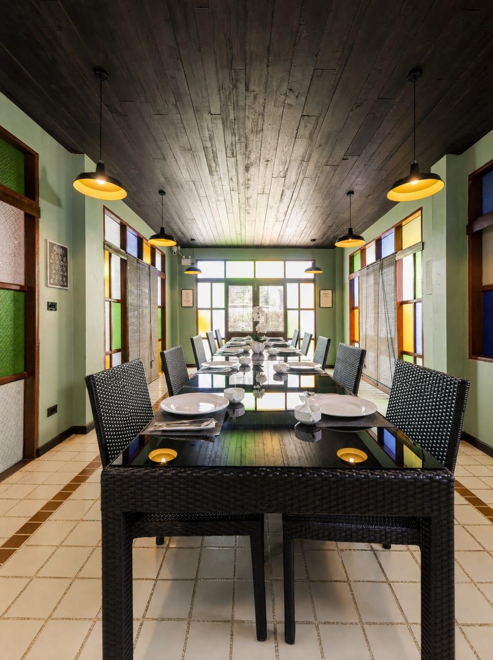 Dining room at residential drug rehab Jintara Rehab Chiang Mai Thailand