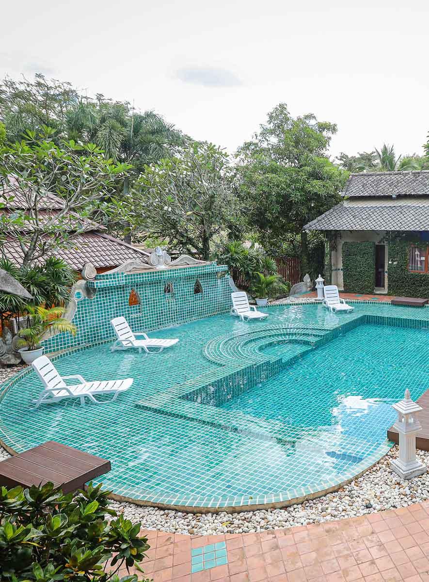 Jintara rehab pool area in Thailand