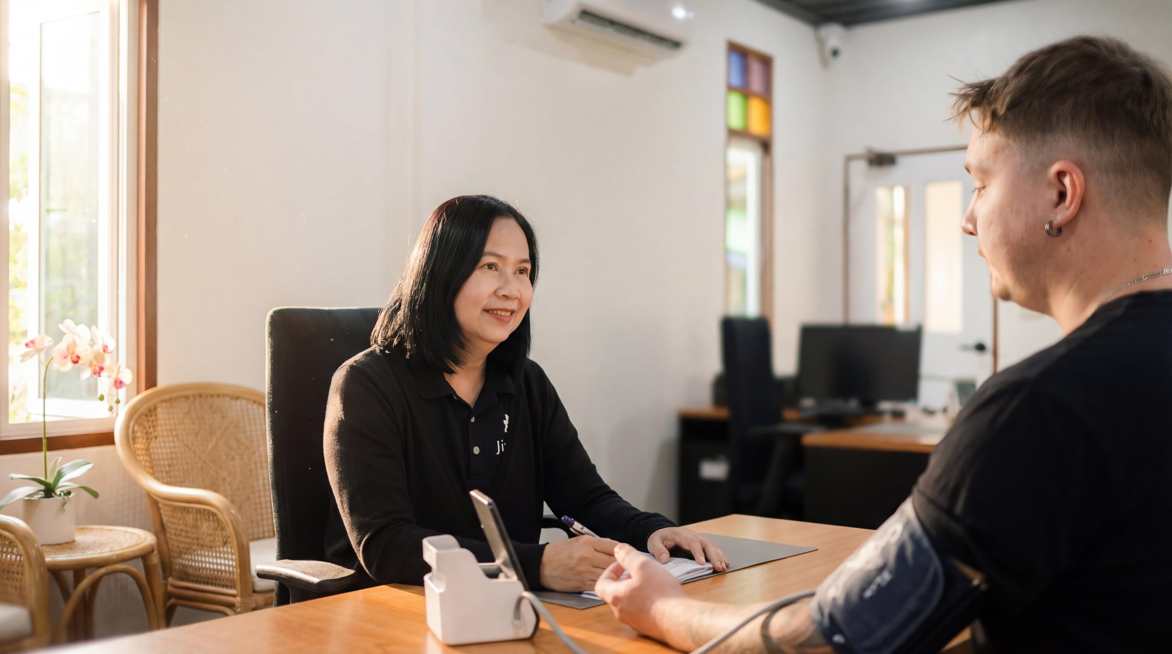 Jintara staff conducting prescription drug addiction assessment in Chiang Mai