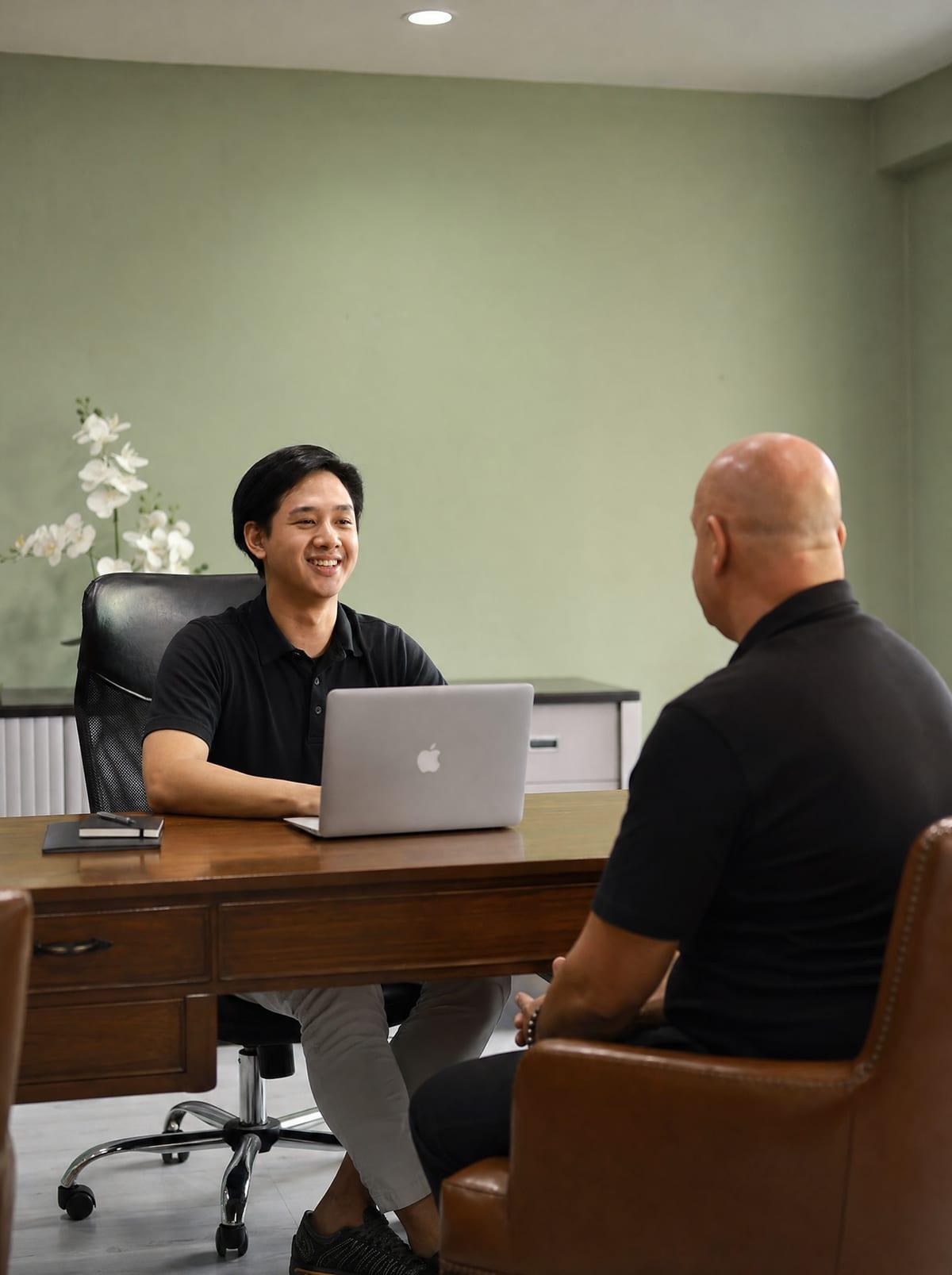 Counsellor and client in an admissions consultation at Jintara Rehab Chiang Mai