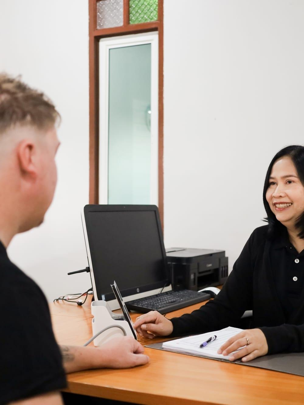 A trauma-focused therapy consultation at Jintara Rehab Chiang Mai for club drug clients