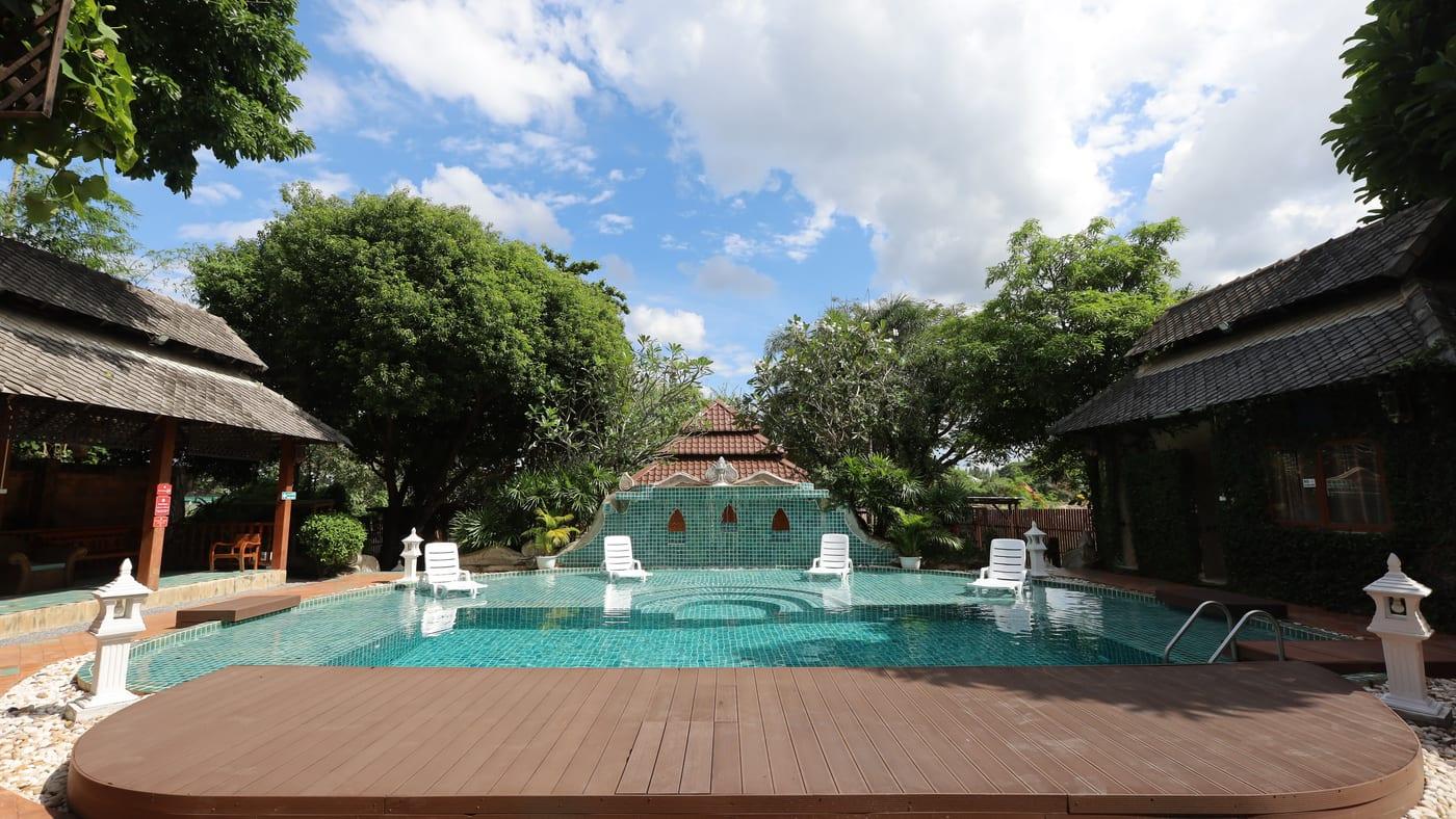 Jintara Rehab compound in Chiang Mai where opioid and benzodiazepine co-dependence is treated under 24/7 medical supervision